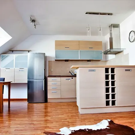 Apartament Male Sceny كولوبرزيغ
